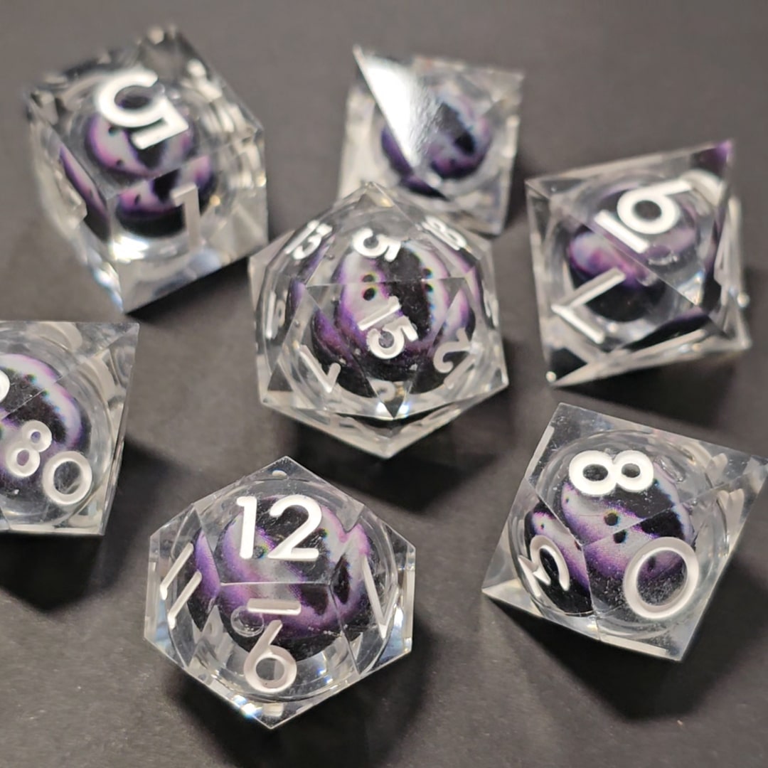 (Série mal peinte, tâche sur les face) Set de dé epoxy avec oeil violet de dragon qui bouge pour jeu de rôle (Ref 1)